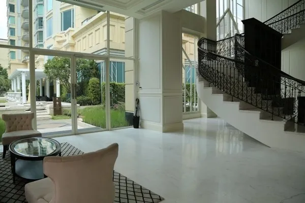 For Rent Royce Private Residences คอนโดหรู ใจกลางเมือง พื้นที่ใช้สอบเพียบ เดินทางสะดวกสบาย อย่าพลาด