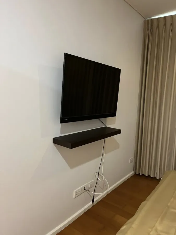 For rent: Wind Sukhumvit 23. Spacious and comfortable room with complete amenities. Book now, don't miss out!+++