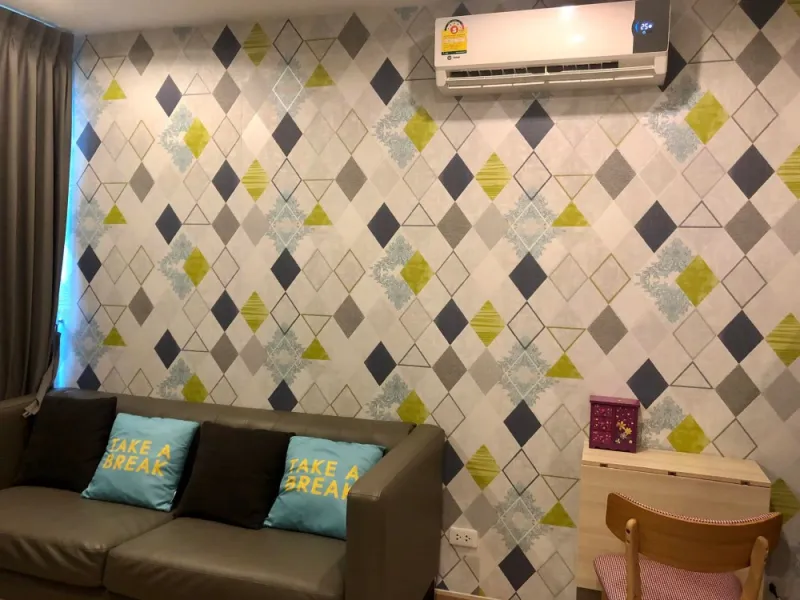 For sale Ideo wutthakat ห้องมุม วิวสระว่ายน้ำ ติอวอลเปเปอร์อย่างดี แถมราคาสุดคุ้ม รีบมาจองด่วนๆ