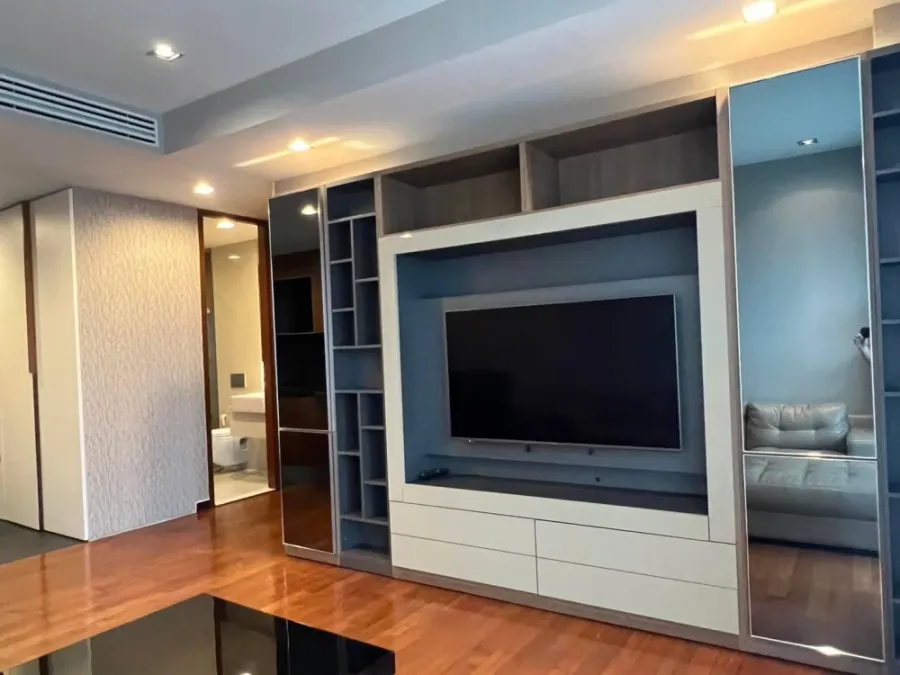 Condo for rent, Ideo Morph 38, very comfortable sofa. Built-in decoration The room is in the heart of the city, you can stay just by yourself.