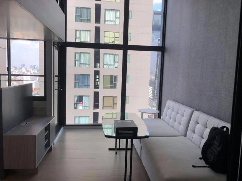 For sale Chewathai Residence Asoke ห้องพร้อมอยู่สุดๆ เฟอร์พร้อม เครื่องใช้ไฟฟ้าครบ วิวดี จองเลย