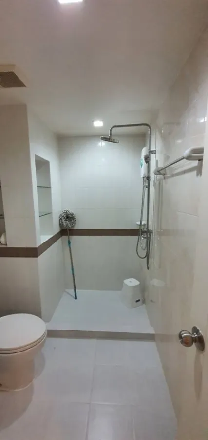 ด่วนๆ ขาย Casa Condo อโศก - ดินแดง 1 ห้องนอน 1 ห้องน้ำ เฟอร์นิเจอร์ครบพร้อมอยู่ ย้ายด่วนๆเลยจ้า