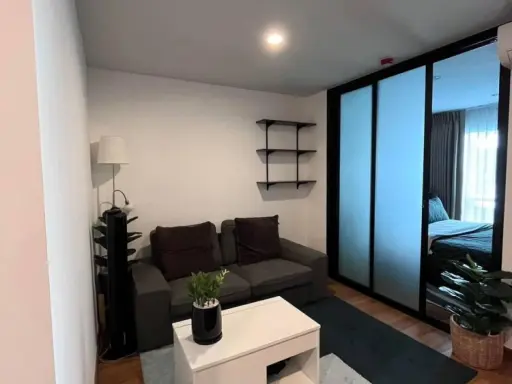 For rent: Regent Home Sukhumvit 81, 2nd floor room, direct view of the swimming pool, large and comfortable bed, very worth booking.