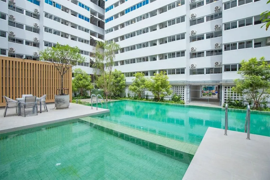 Selling down payment Mori Condominium Muang Thong Thani, spacious room, beautifully decorated, very comfortable to live in, with lots of furniture inc