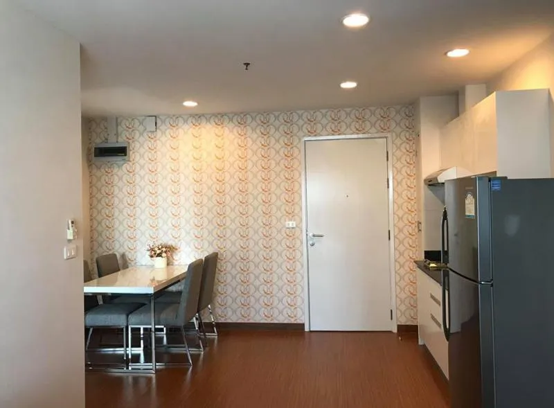 -เช่า diamond sukhumvit ชั้น17 ห้องสวยแต่งสวย ทำเลดี ใกล้BTS ช้าหมดอดนะจ๊ะ-