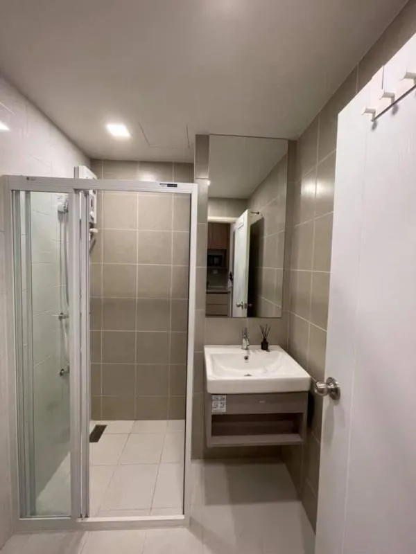 For rent คอนโด เคฟ ทาวน์ สเปซ ชั้นสูงกำลังดี ห้องแต่งโทนขาว สะอาดตา สวย เรียบ หรูสุดๆ ห้ามพลาดจ้า