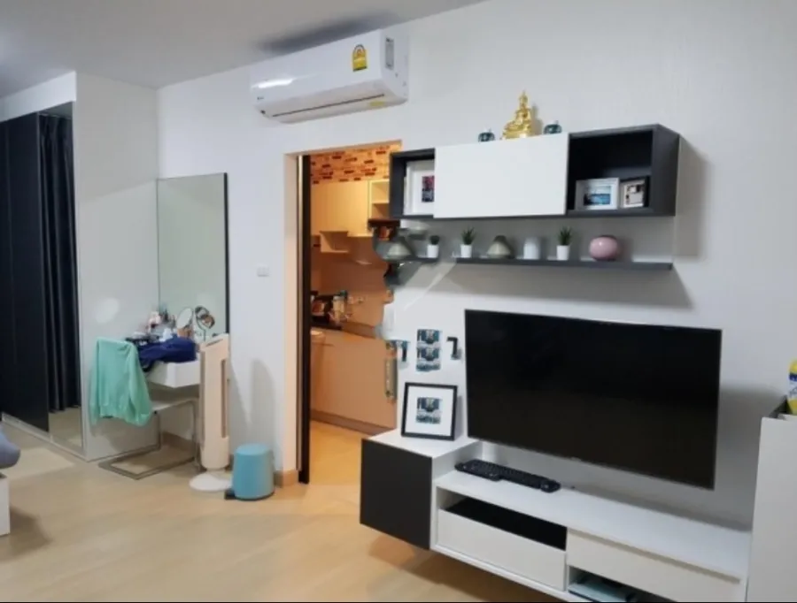 For rent!! Condo Supalai Loft, Talat Phlu Station Condo, beautiful room, good location, convenient transportation, do not miss it!!