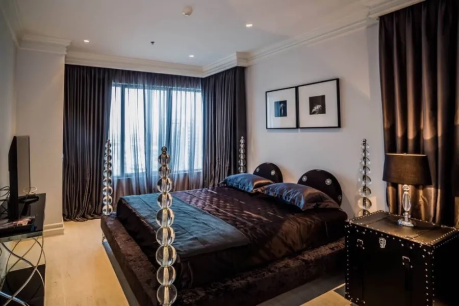ขาย/เช่า!! ดิ เอ็มโพริโอ เพลส Modern Luxury Penthouse ชั้น 35 วิวแม่น้ำ พร้อมอยู่ ห้ามพลาด!!