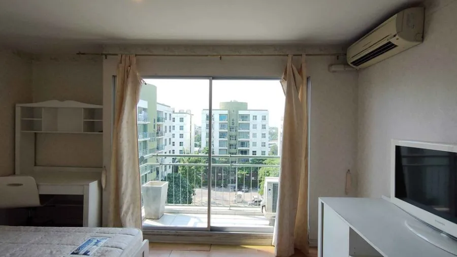 Park View Vibhavadi for sale with complete furniture and electrical appliances. Interested in buying? Don't miss it.