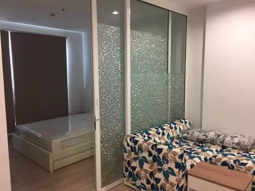 ขาย The hotel service condominium เฟอร์นิเจอร์ครบ พร้อมอยู่ ฝั่งทิศตะวันออก วิวสูง จองเลย images