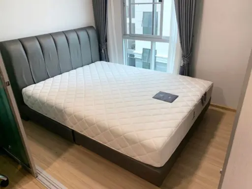 For rent Plum Condo Mix Chaengwattana The room decorated in black and white tones is very beautiful. Full facilities. Book now.
