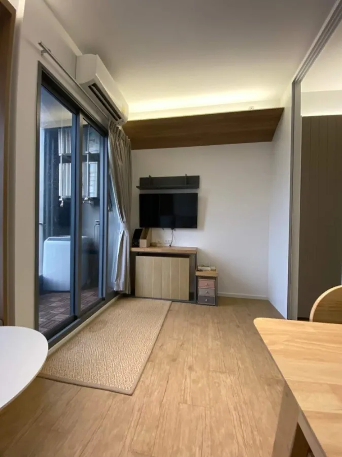 Condo for sale Triple Y Residence, north room, great view The decoration is very simple. Hurry up to reserve.