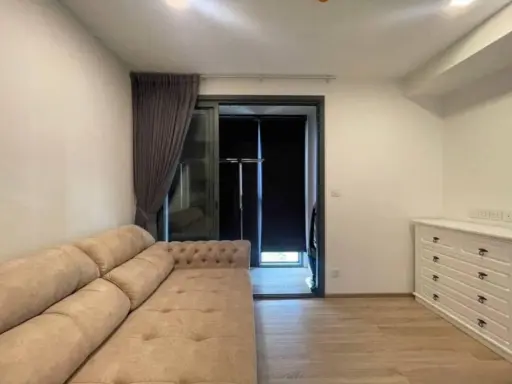For sale, for rent, Taka House Ekkamai Soi 12, fully furnished, complete with furniture and electrical appliances, reserve now!