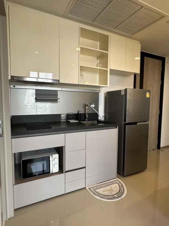 ให้เช่า OKA HAUS Sukhumvit 36 ชั้น 15 ห้องมุม Private วิวเมือง ตกแต่งหรูหรา รีบจับจองด่วนๆ