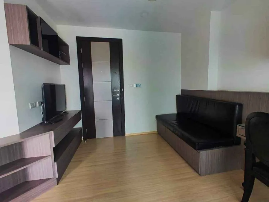 For rent, Condo Via 7 Bangna by Apasiri, nice room with complete facilities, hurry to book.