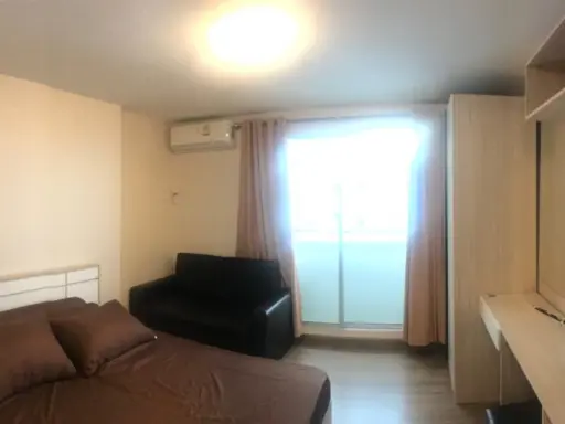 For rent, Plum Condo, Phahon Yothin 89, Building D, 8th floor, unblocked view, has everything. The most affordable price. Move now.