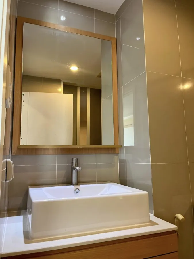 ขาย D 25 Thonglor Condominium บรรยากาศดีสุดๆ ห้องตกแต่งน่าอยู่ เรียบง่าย อยู่สบาย สนใจรีบจับจองเลย