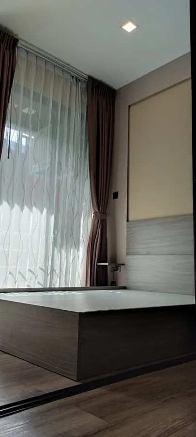 ขาย บราวน์ คอนโด รัชดา 32 ชั้น 6 ตกแต่งสไตล์ Modern Loft พร้อมอยู่ อย่ารอช้า!!
