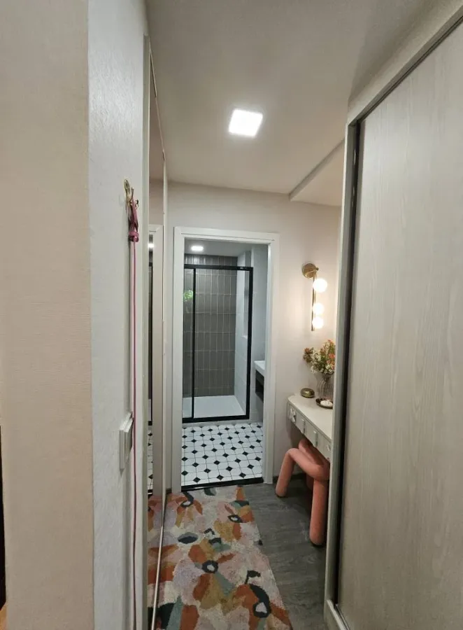 Selling down payment Kave Wonderland, 7th floor, has a walk-in closet. Interested in owning one? Hurry and reserve now.