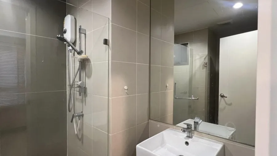 For sale The Privacy Ratchada-Sutthisarn ห้องมุมมีความเป็นส่วนตัว ชั้น 4 ไม่สูง ราคาดี ซื้อเลย