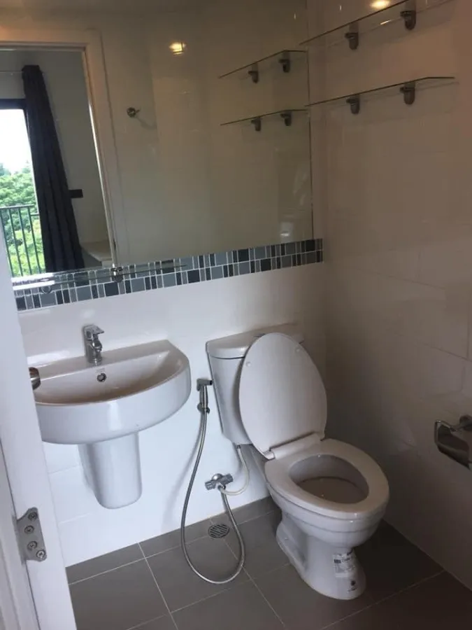 Condo for rent: The Excel Hideaway Lasalle 11, separate rooms. Complete amenities. Book now.
