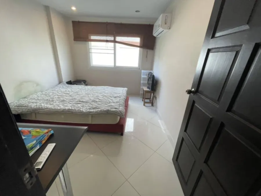 ขาย Park Lane Jomtien ห้องพร้อมอยู่ วิวสระ สิ่งอำนวยความสะดวกพร้อม รีบจองเลยอย่าพลาด++