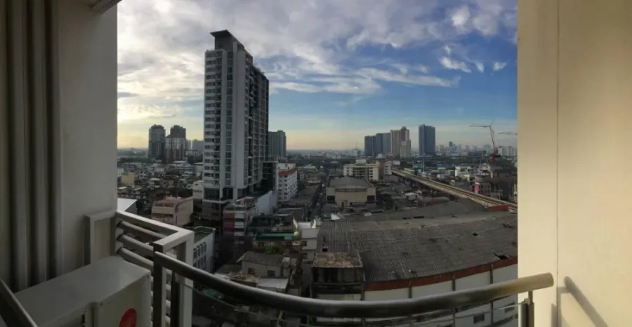 ให้เช่า คอนโด สกายวอล์ค และ เวลซ์ เรสซิเดนซ์ ห้องพร้อมอยู่ เดินทางสะดวก ใกล้รถไฟฟ้า รีบจองเลย