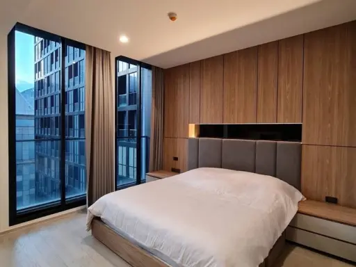 For rent, Noble Ploenchit, corner room, high floor, private, built-in furniture, very nice. If interested, hurry up to reserve. images