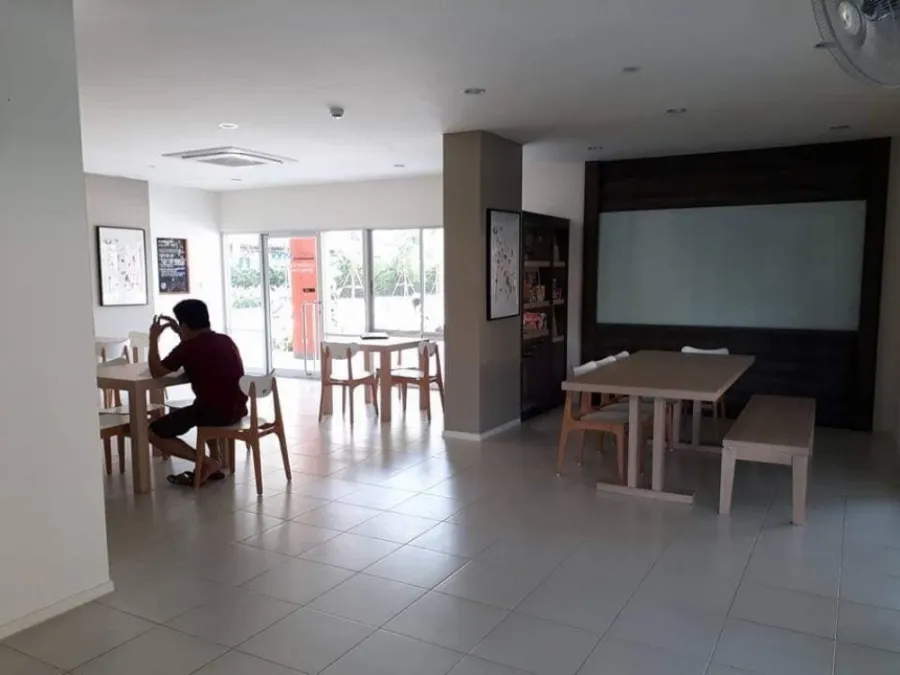For sale / rent Condo Lumpini Mixx Thepharak - Srinakarin, empty room, good location, near the source of food, book now