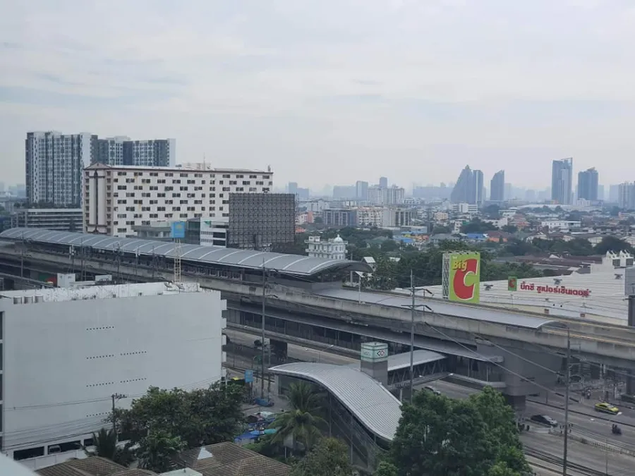 ขาย ลุมพินี พาร์ค รัตนาธิเบศร์ ห้องนี้ลมดีมากและเป็นวิวสวน ไม่ร้อน รีบจองได้เลยจ้า ห้ามพลาด