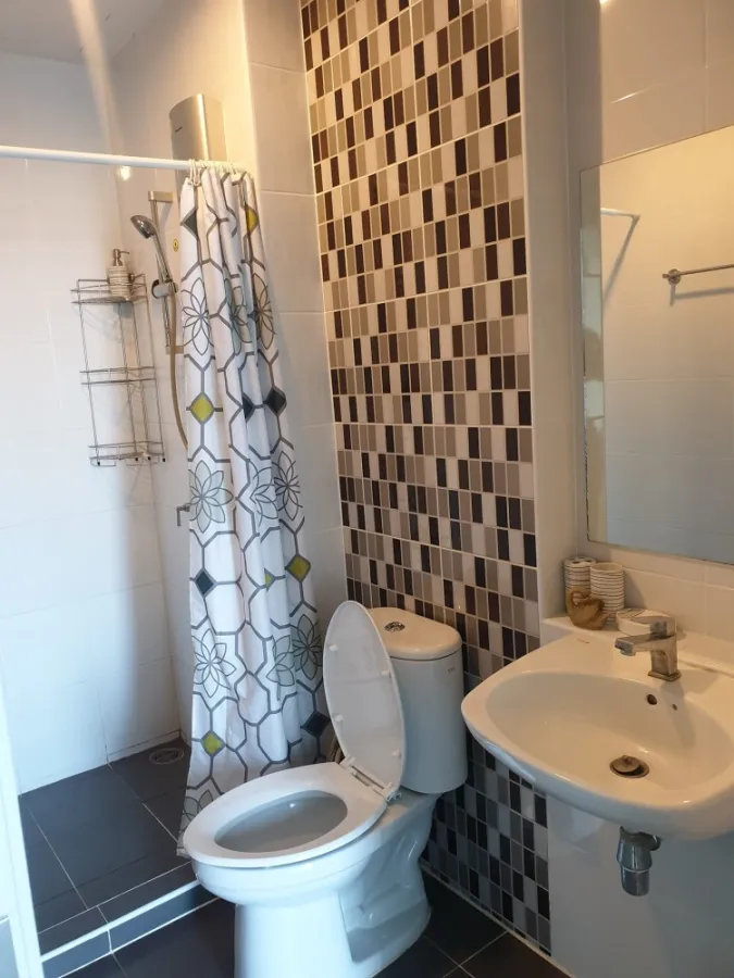 For rent, The Kith Light, Bangkadi-Tiwanon, Building A2, 5th floor, good room, good price, book now, don't let it slip.