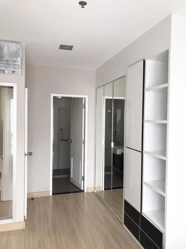 Pangver Condo for rent,CU Terrace Super beautiful room, very good view, inside the new gig Who missed this room? Definitely regret.