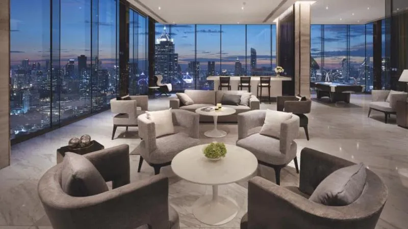 Urgent ++ for rent, Condo Q Sukhumvit, 2 bedrooms, 17th floor, elegant decoration, fully furnished, close to BTS, do not miss it.