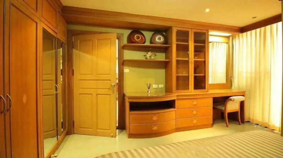 Rent/Sale รัชดาซิตี้ 18 ห้องสวยหรูมาก เฟอร์บิ๊วอินไม้สักทั้งห้อง อยู่เป็นครอบครัวได้สบายๆ รีบจองด่วน