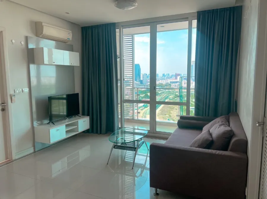 For sale: T.C. Green, 23rd floor, Building B, corner room, beautiful view, fully furnished, ready to move in. Hurry and reserve now, don't miss it.