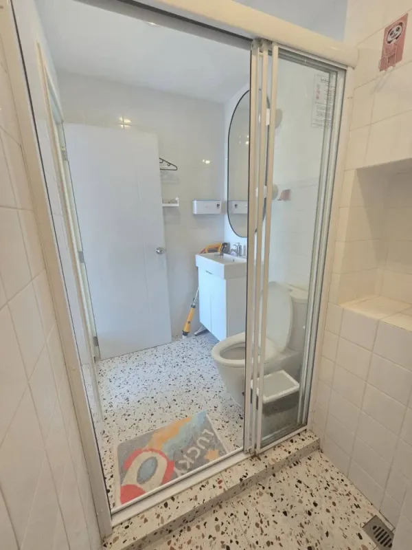ขาย ให้เช่า ELIO SATHORN-WUTTHAKAT แบบ 1 BED PLUS ห้องมุม ติดบันไดหนีไฟ ครัวปิดติดระเบียง ต้องจองแล้ว