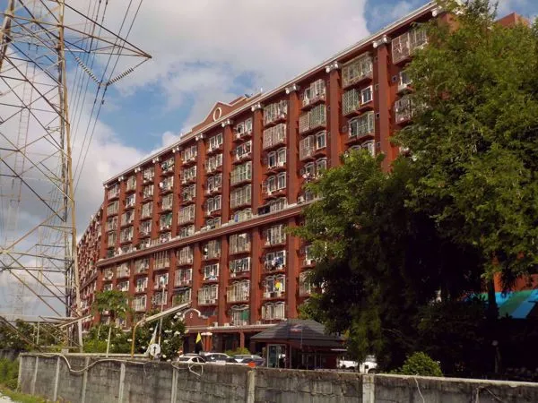 Sell / rent condo, Phatthanakan Life Complex, Rim room, wide area, privacy, urgent.