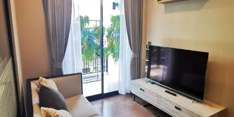 ขาย Na Vara Residence ชั้น 6 ห้องกว้าง มาพร้อมการตกแต่งที่ครบครัน จองเลย ห้ามพลาด