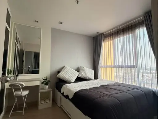 CASA CONDO for sale in Bang Yai. Beautiful room, great condition, fully furnished. Don't miss out! Contact us to discuss further!