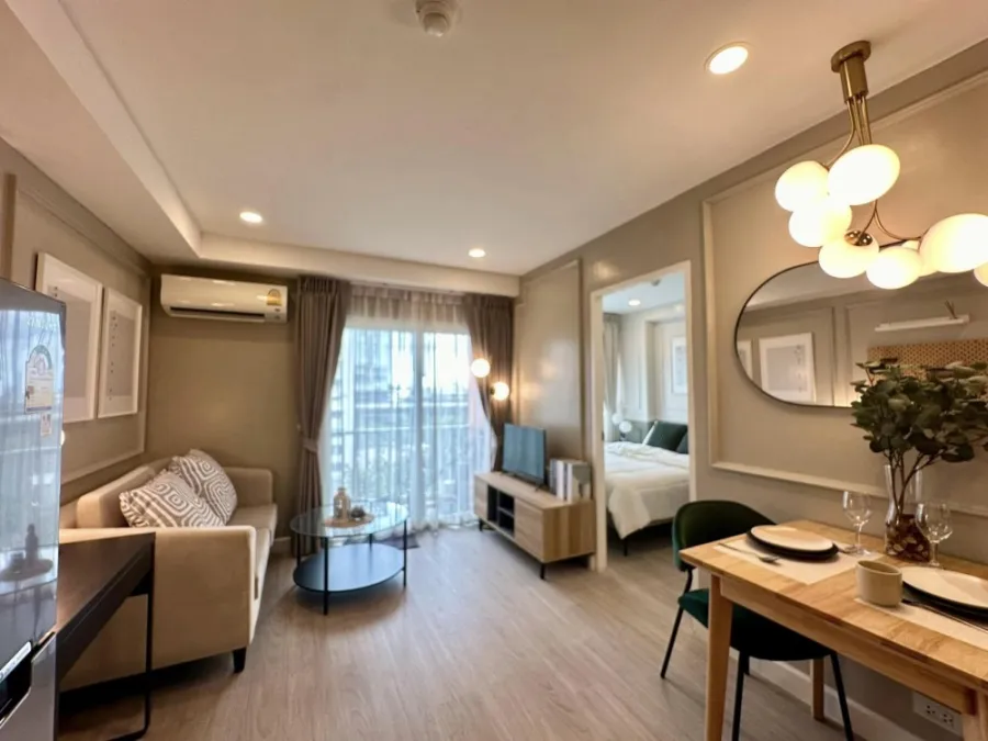 For sale: The Plenary Sathorn, 7th floor, room decorated in modern, minimalist style, beautiful, comfortable, lots of free gifts, don't miss it.