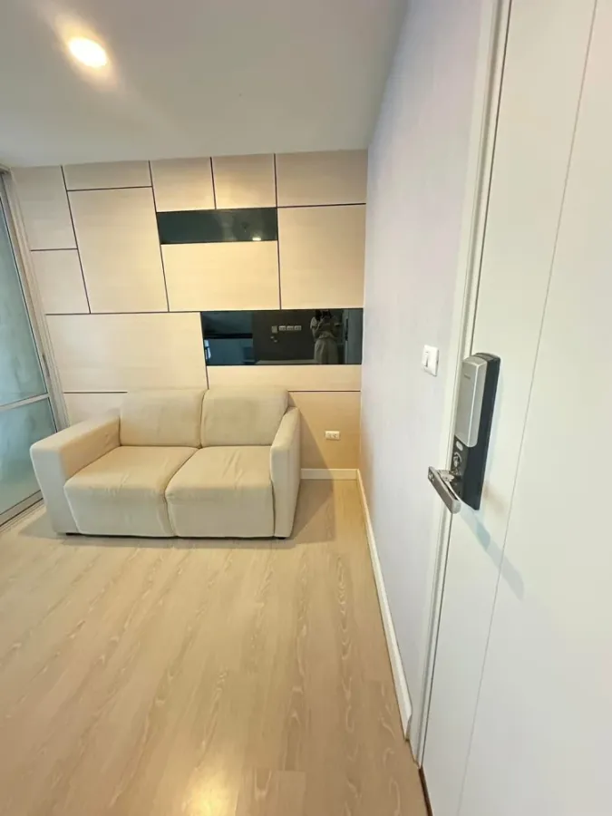 For rent: The Cube Condo Nawamin-Ramintra, corner unit, 8th floor, with project view. Special price available! Book now, don't wait!