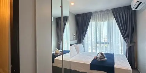 ให้เช่าคอนโด Regent Home Wutthakat ห้องตกแต่งเฟอร์นิเจอร์ Built-in ชั้นางพร้อมเครื่องใช้ไฟฟ้าครบ มาจองเลย
