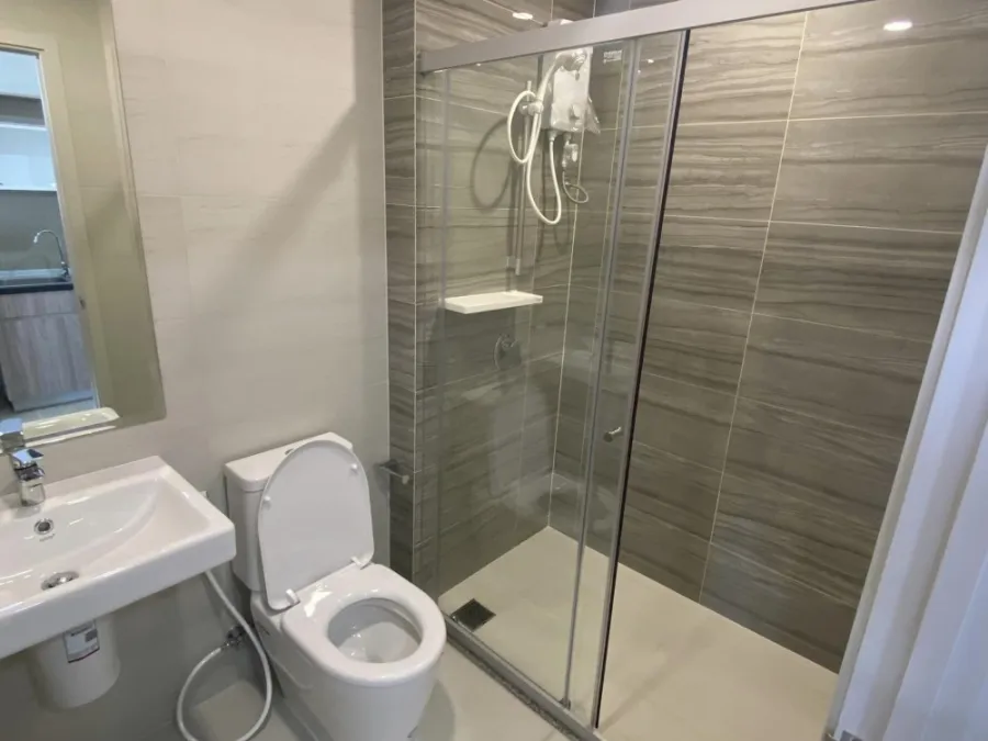 Condo for rent Supalai Veranda Ramkhamhaeng, spacious room, nice to live Complete facilities, good view, book now