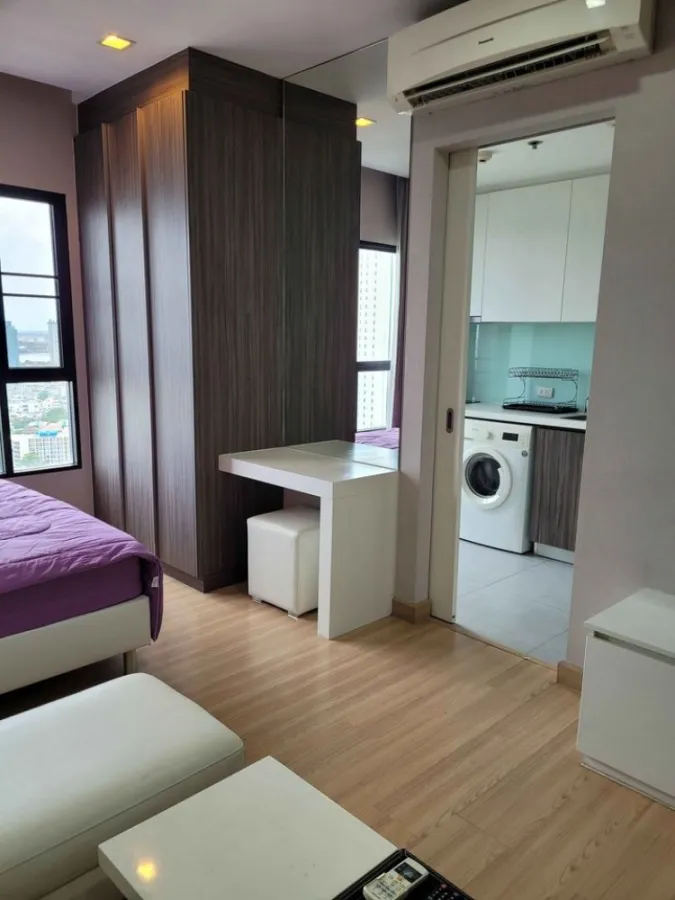 ให้เช่า Condo Urbano Absolute สาทร-ตากสิน ชั้น 29 ห้อง STUDIO ได้วิวเมืองแจ่มๆ ไม่จองไม่ได้แล้ว