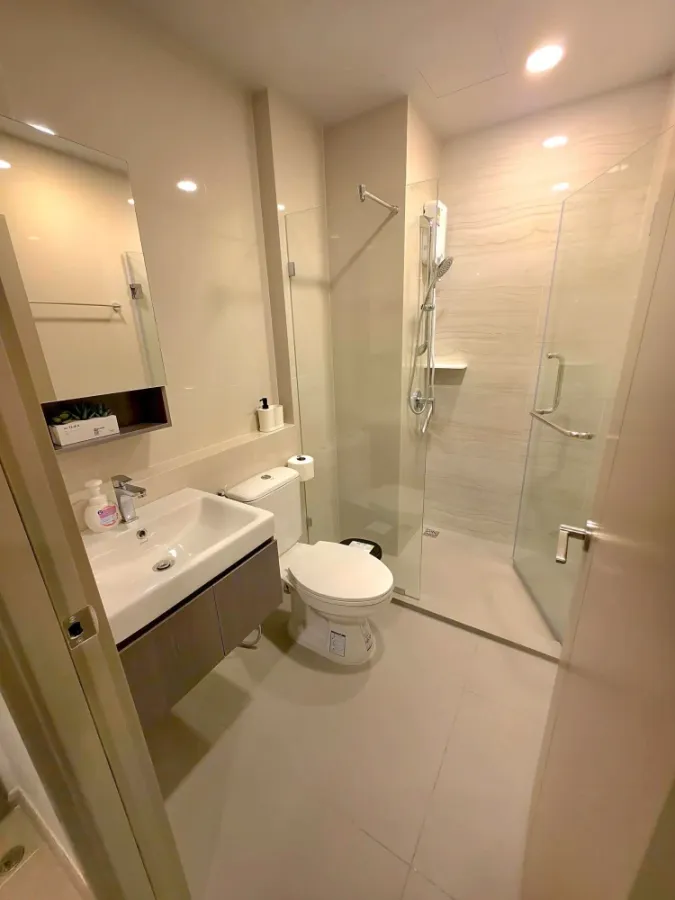 For rent!! Condo Aspire Sukhumvit-On Nut, 10th floor, fully furnished, ready to move in. Reserve now!!
