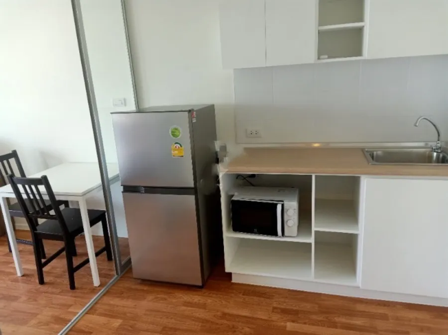 For rent urgently!! Condo Lumpini Ville Phatthanakan-Srinakarin, beautiful view, fully furnished, don't miss it!!