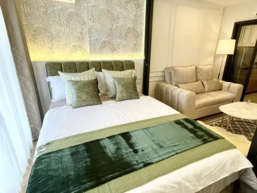 For rent: The Line Vibe, 5th floor, partition room, beautifully decorated, comes with complete decorations. Book now, don't miss it.