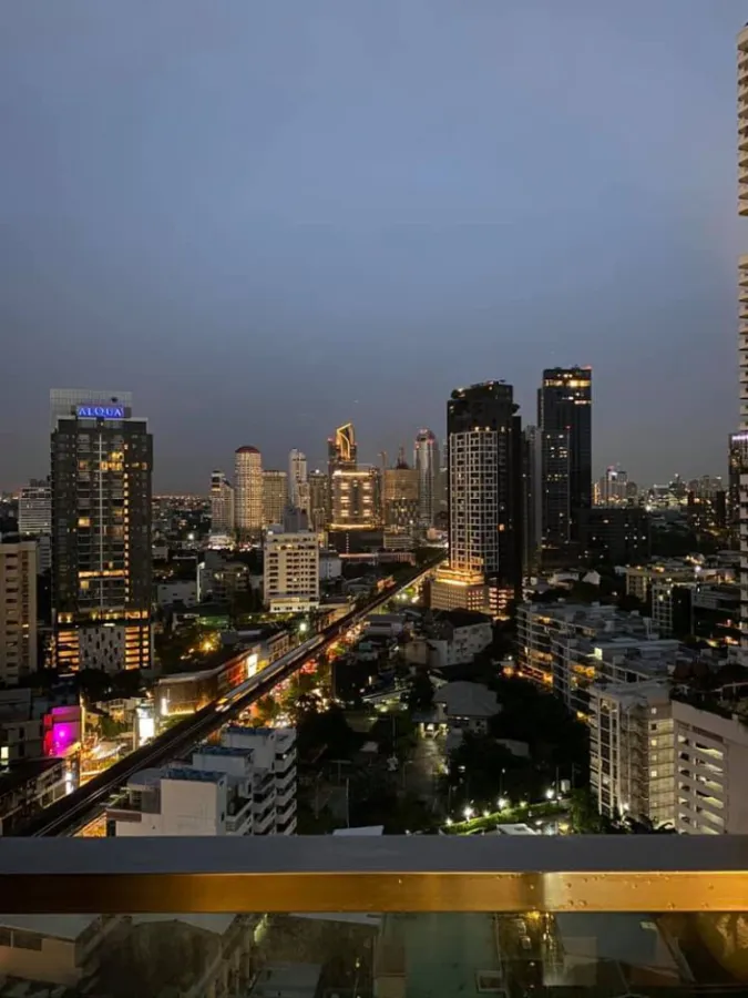 ขาย/เช่า คอนโด ดิ แอดเดรส สุขุมวิท 28 ใกล้ BTS ทำเลดี พร้อมอยู่ ใจกลางเมือง พลาดไม่ได้แล้ว!!
