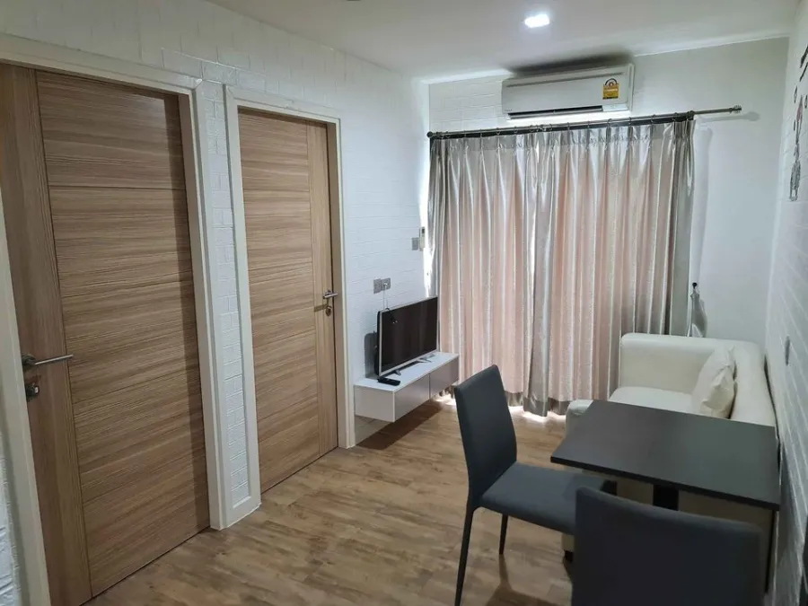 ให้เช่า H2 Condo 2 ห้องนอน 2 ห้องน้ำ เฟอร์พร้อม ยกกระเป๋าเข้าอยู่ได้เลย จองเลยจ้า