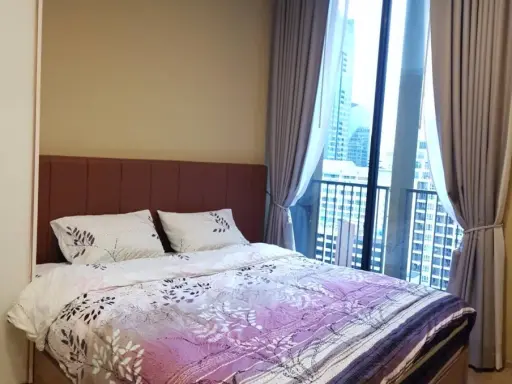 For rent: Noble B 19, 18th floor, beautiful view, good built-in furniture. Good electrical appliances You must make a reservation like this.